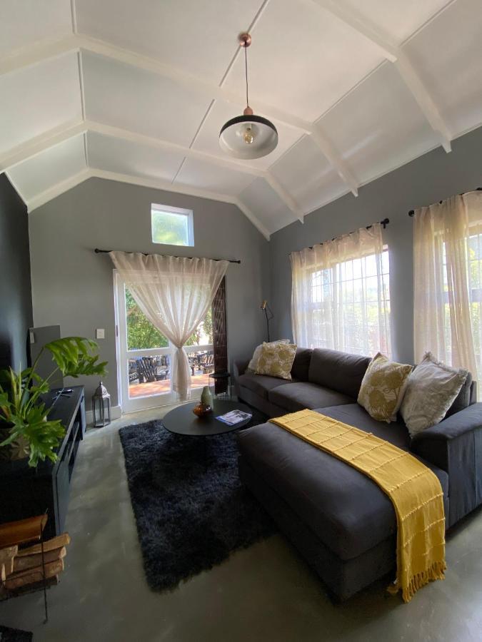 Cosy And Unique Family Retreat In Hout Bay Villa Cape Town Bagian luar foto