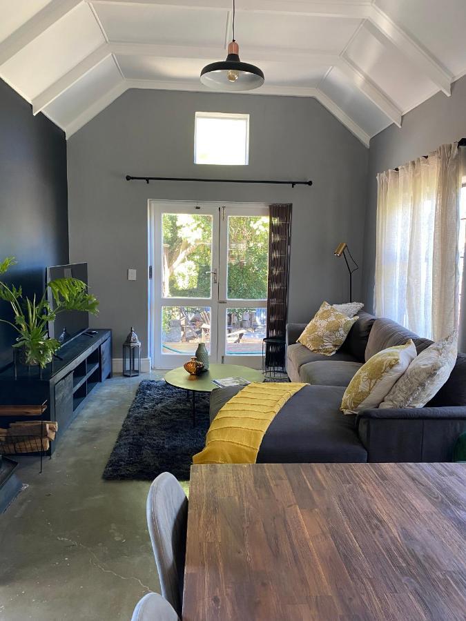 Cosy And Unique Family Retreat In Hout Bay Villa Cape Town Bagian luar foto