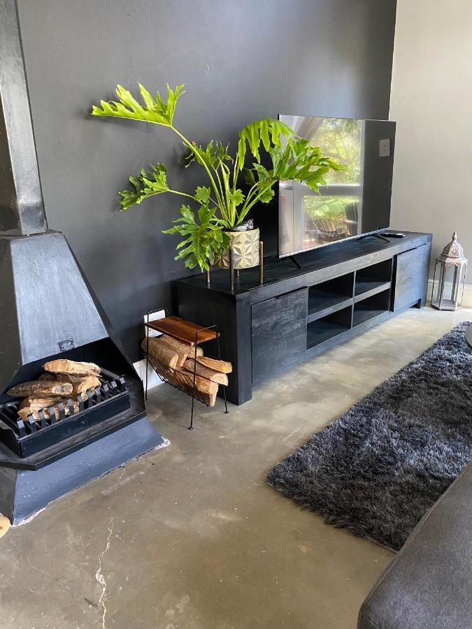 Cosy And Unique Family Retreat In Hout Bay Villa Cape Town Bagian luar foto