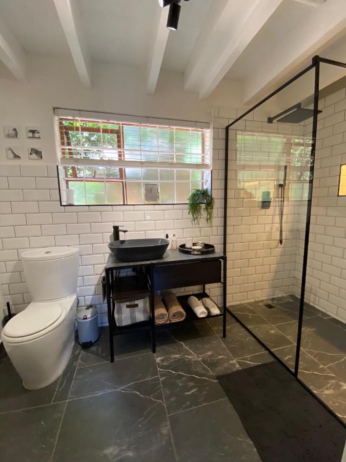 Cosy And Unique Family Retreat In Hout Bay Villa Cape Town Bagian luar foto