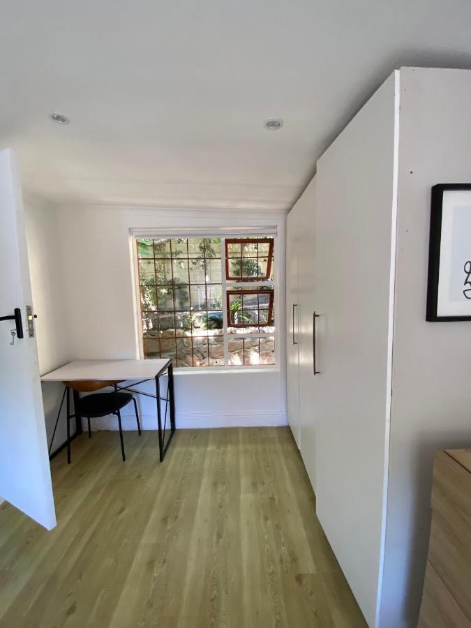Cosy And Unique Family Retreat In Hout Bay Villa Cape Town Bagian luar foto