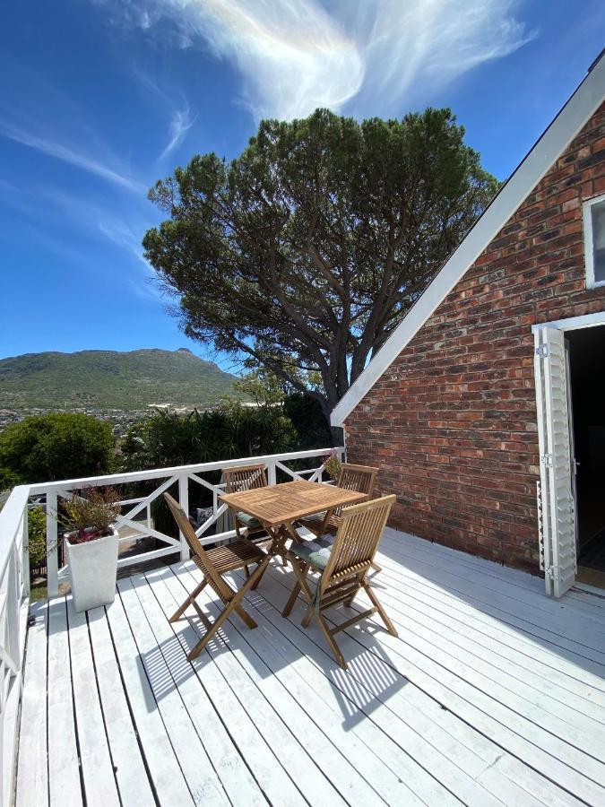 Cosy And Unique Family Retreat In Hout Bay Villa Cape Town Bagian luar foto