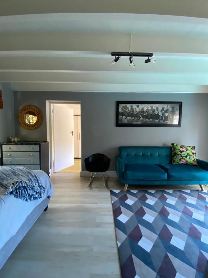 Cosy And Unique Family Retreat In Hout Bay Villa Cape Town Bagian luar foto