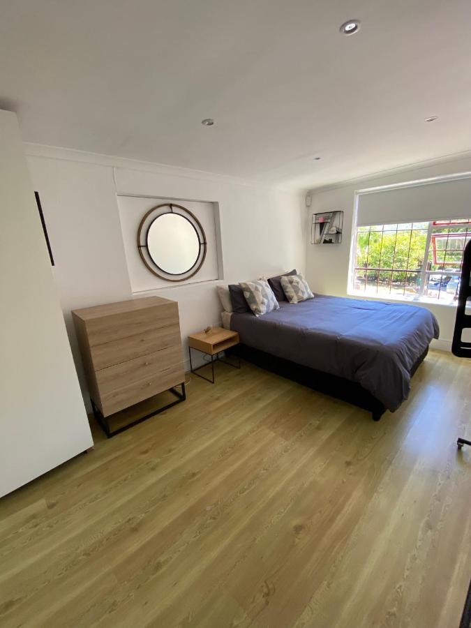 Cosy And Unique Family Retreat In Hout Bay Villa Cape Town Bagian luar foto